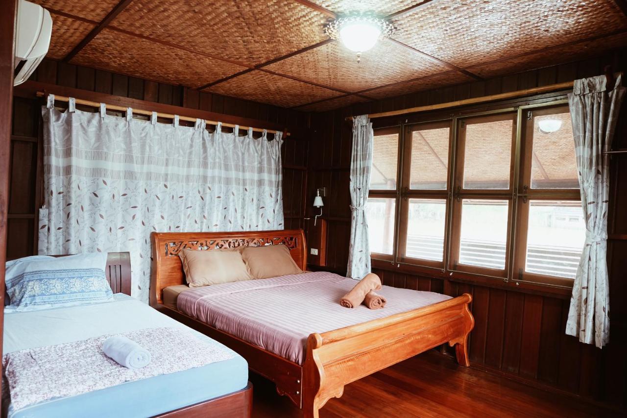 Ruennamyen Resort Amphawa Samut Songkhram Eksteriør billede